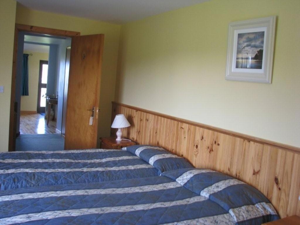 Decourcey'S Hazelbrook Farmhouse B&B Cleggan Quarto foto